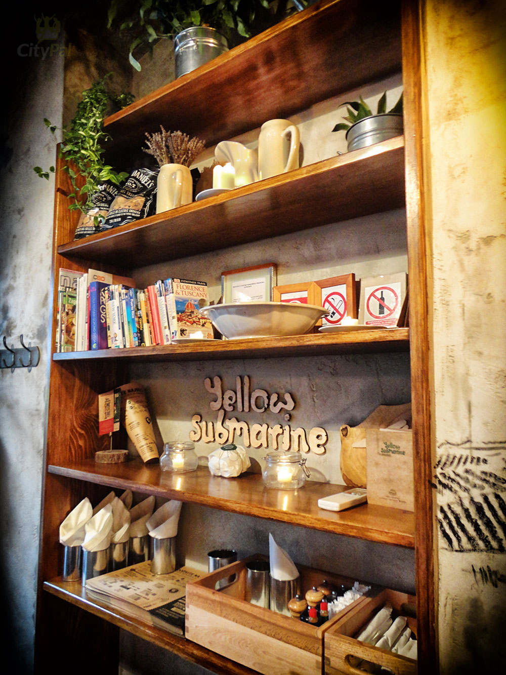 yellow_submarine_burgers_in_zagreb-(1)