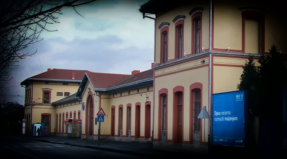 OLD SCHOOL FEELING PLACES