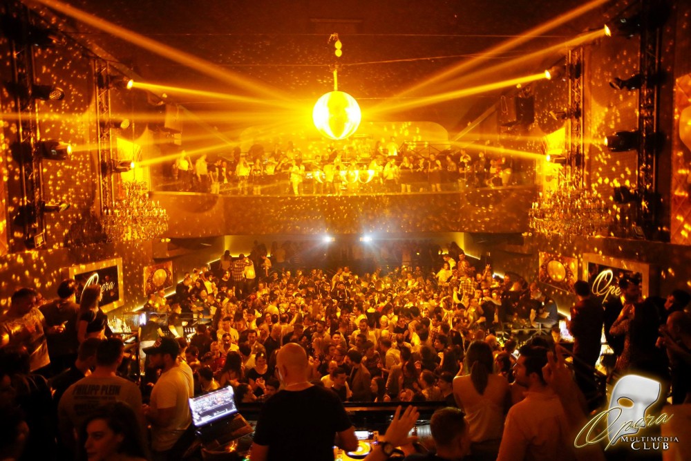 OPERA CLUB