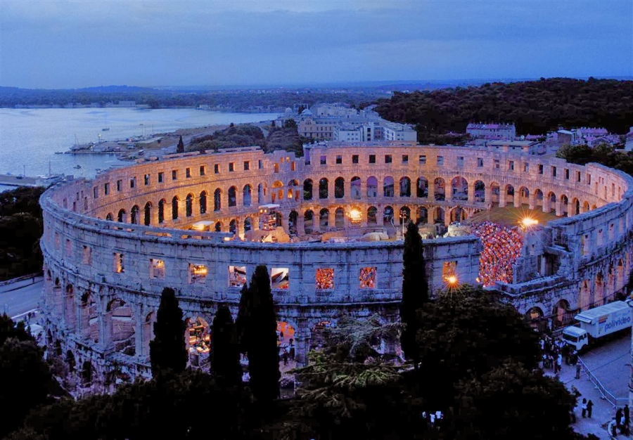 Pula