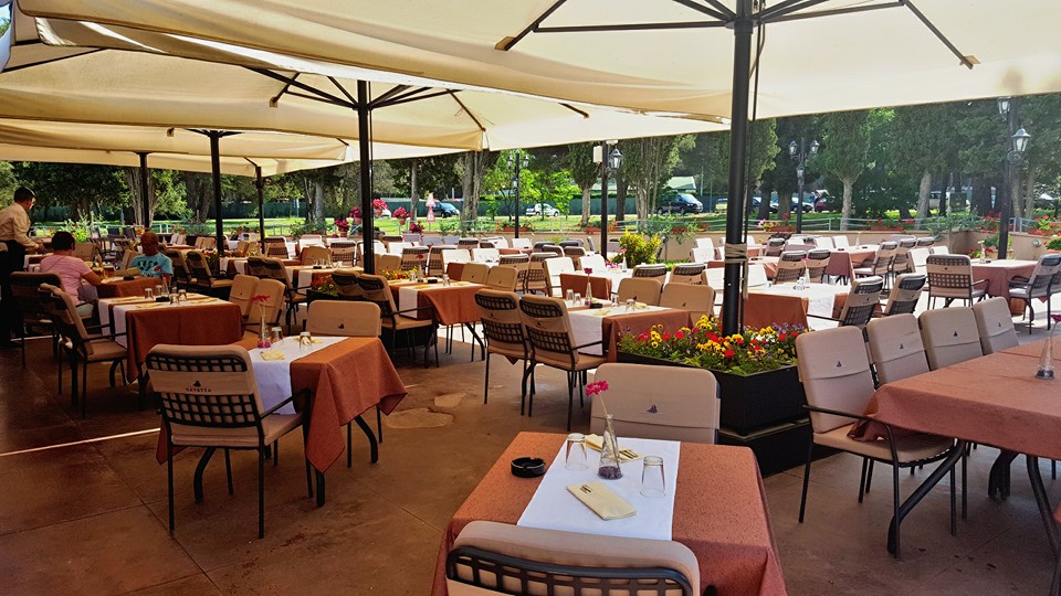 Navetta Trattoria & Pizzeria Pula