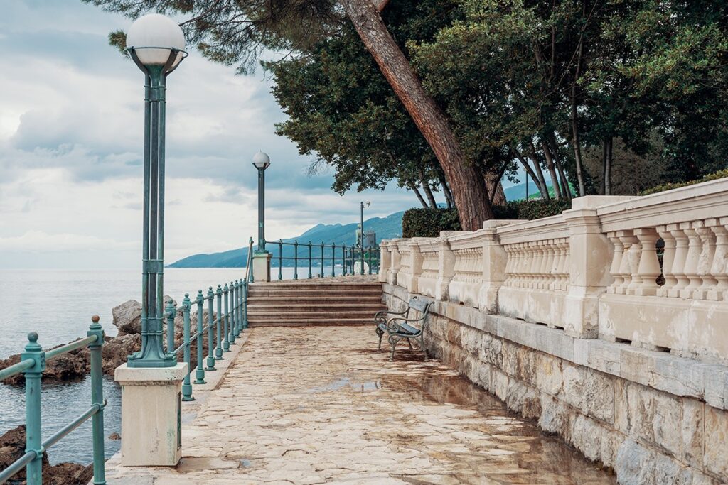 Opatija unknown