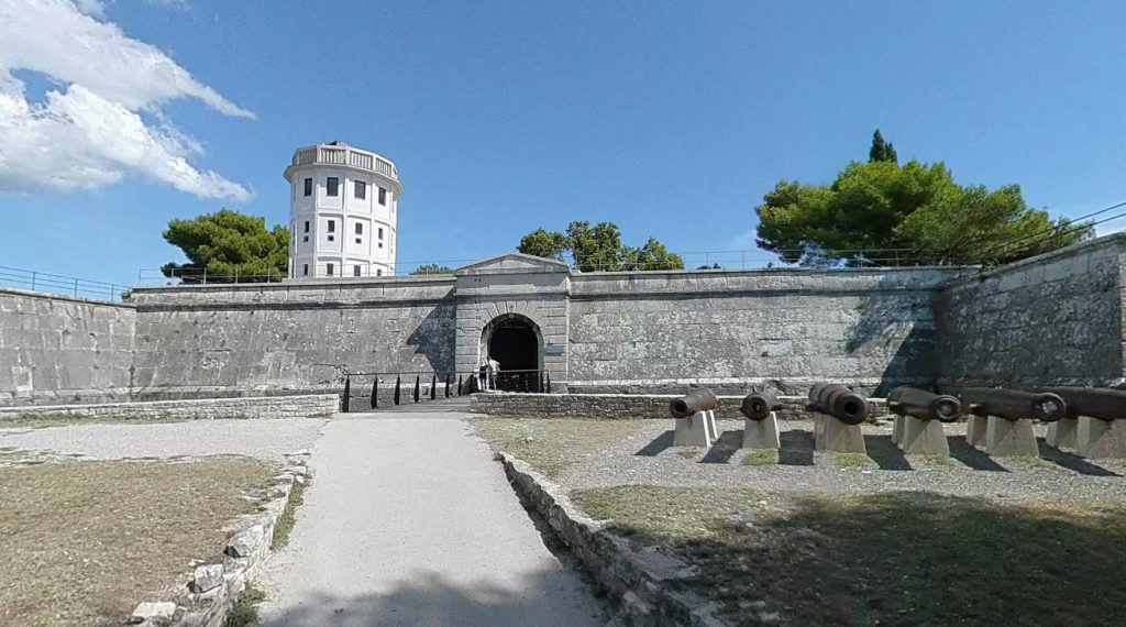 Pula Fortress