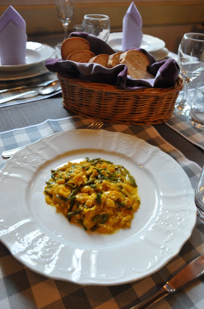 Frittata with asparagus (Istarske Fritule, Fritulice)